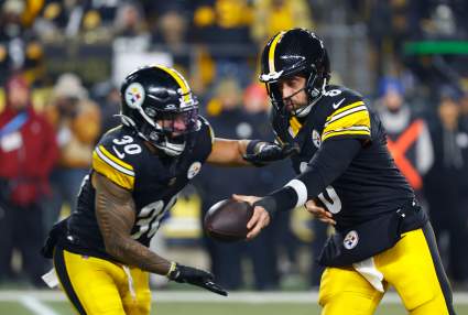 Steelers RB Jaylen Warren Shares Thoughts on Possibility of Aaron Rodgers Retiring