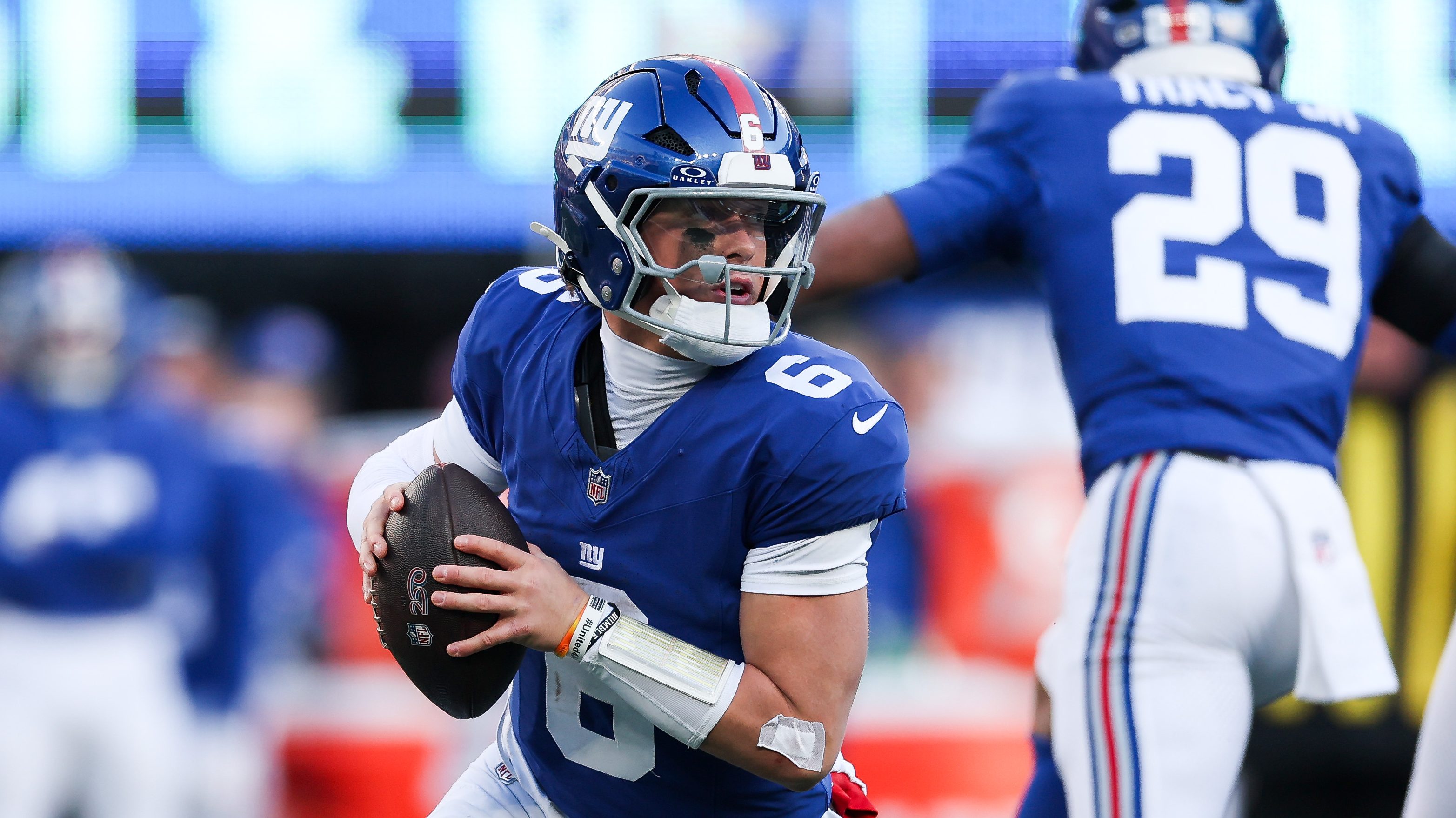 John Harbaugh: Strong statement for Giants QB Jaxson Dart at intro presser 🗣️