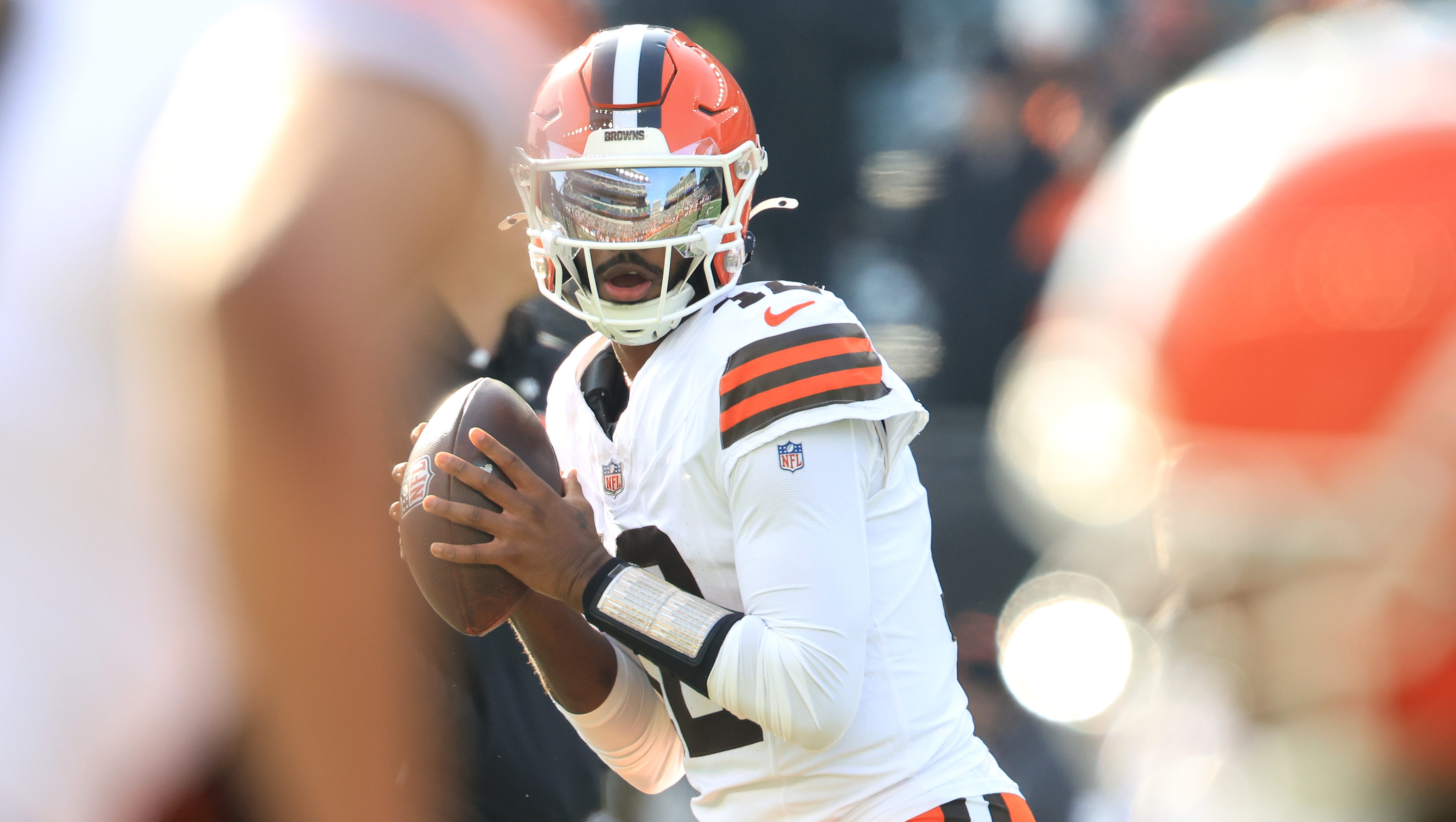 Browns under pressure to hire a coach to elevate Shedeur Sanders 🏈