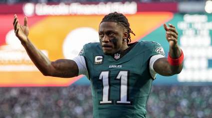 Disturbing Sideline Incident for Eagles in Playoff Loss to 49ers