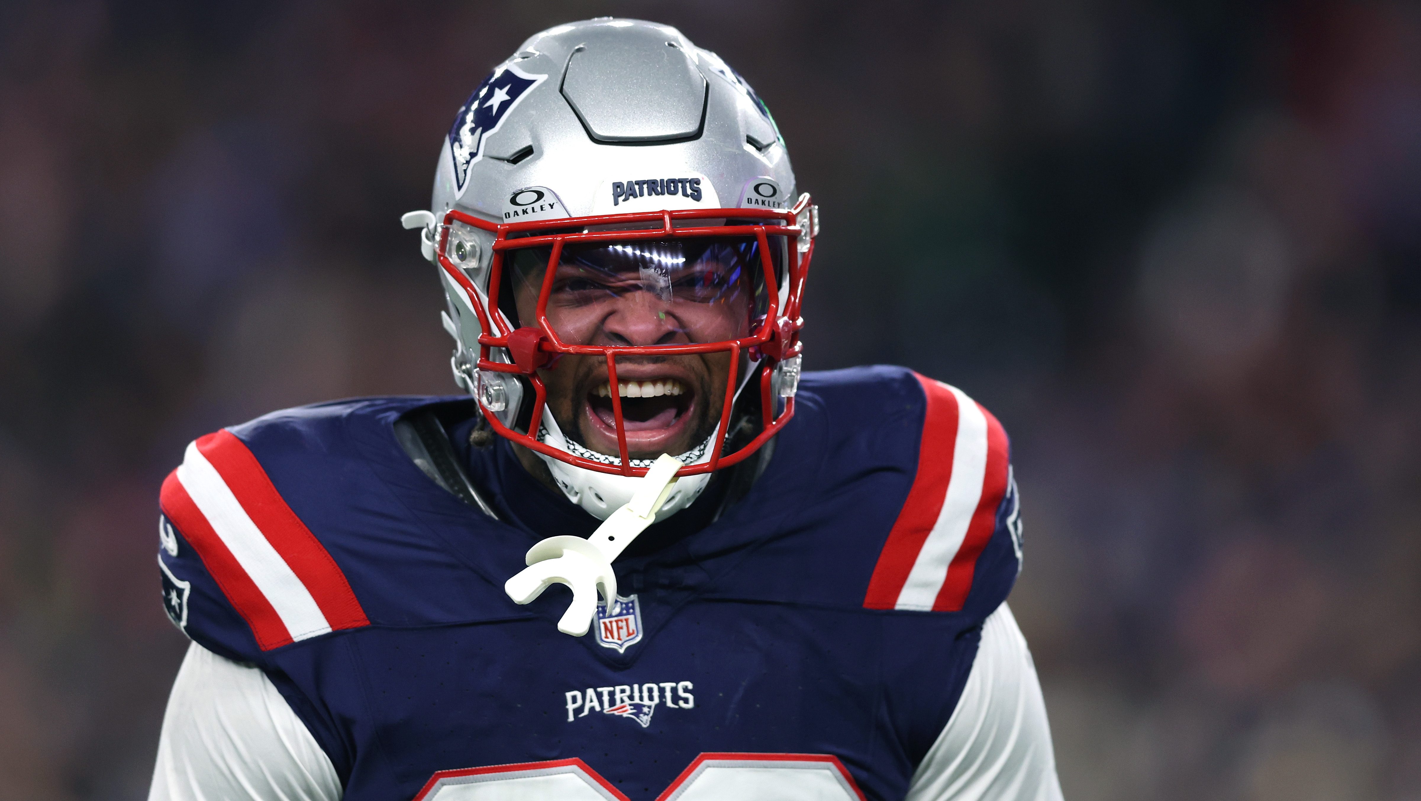 Anfernee Jennings Makes Bold Claim About Patriots Defense Before Texans Game