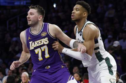 Lakers Dealt Brutal News as Giannis Trade Saga Nears End