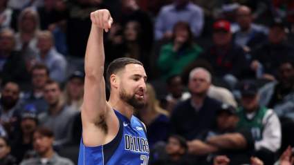 Mavericks’ Klay Thompson Speaks on Passing Damian Lillard on NBA 3-Point List
