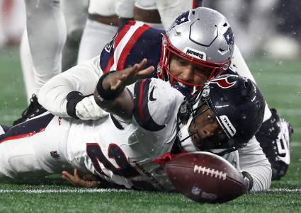 Texans Player Hit With NFL Punishment for Incident vs Patriots