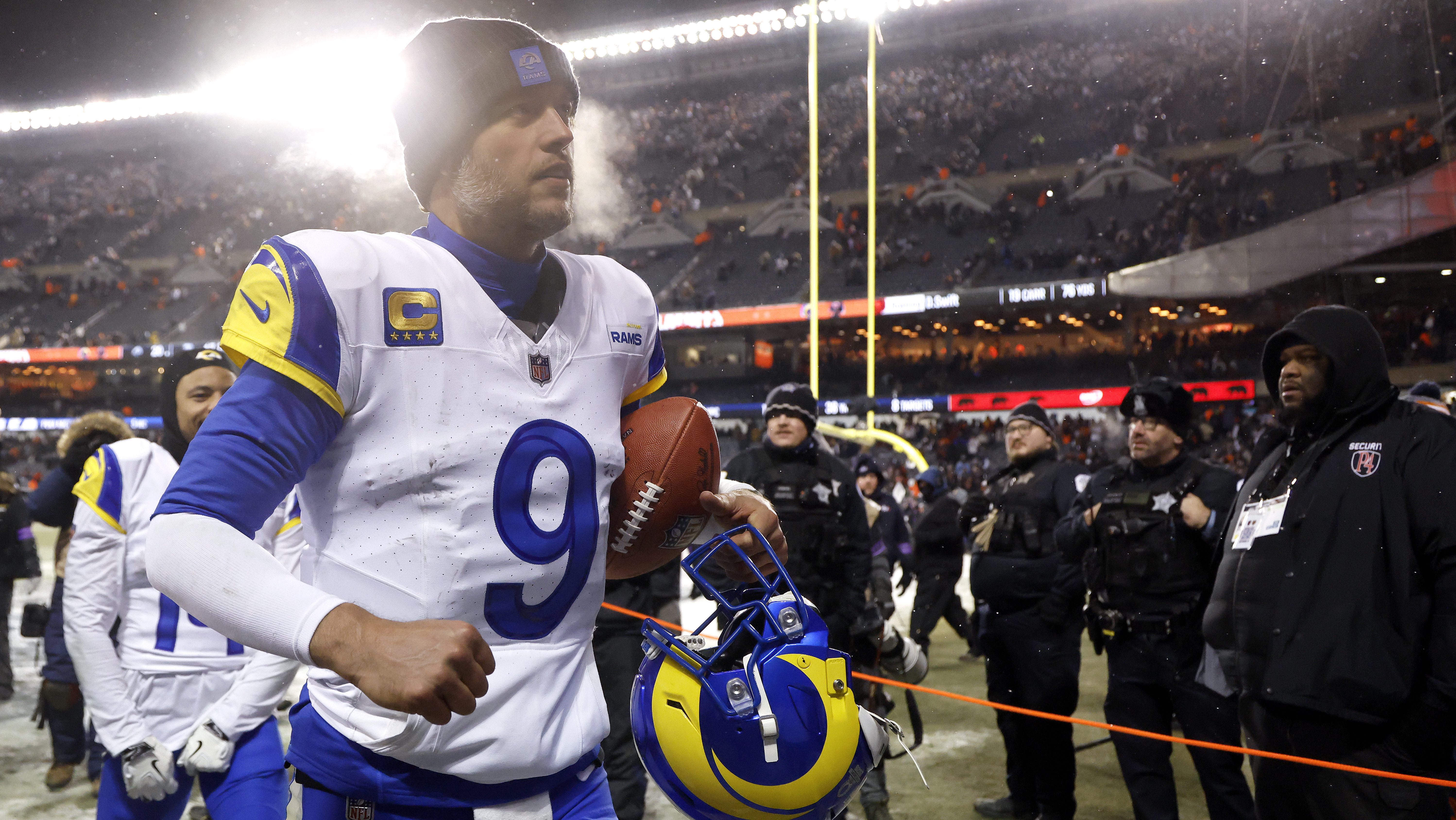 Stafford sends clear message to former teammate Ernest Jones IV 💬