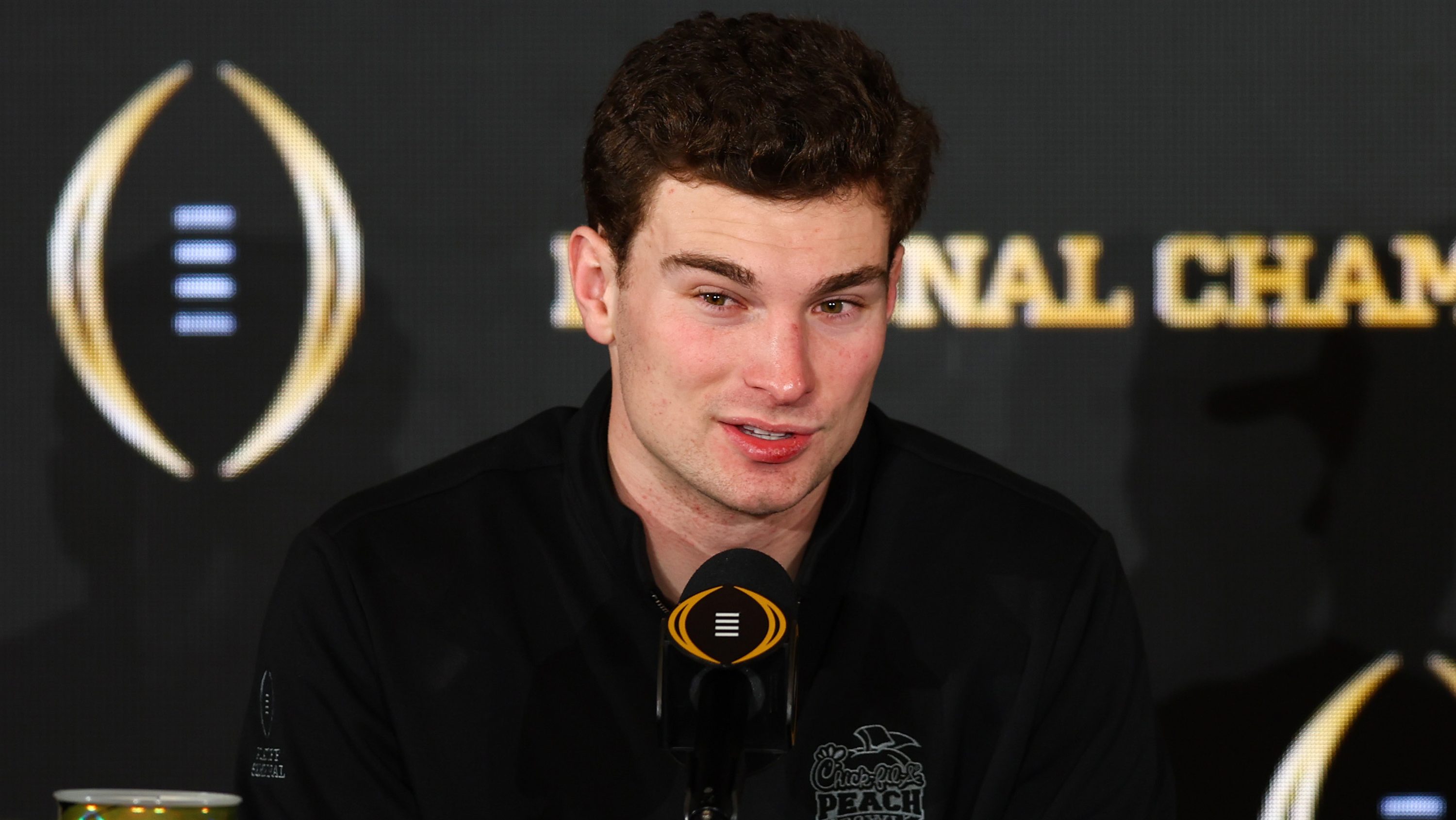 Raiders’ No. 1 overall pick Fernando Mendoza makes official future plans 🏈