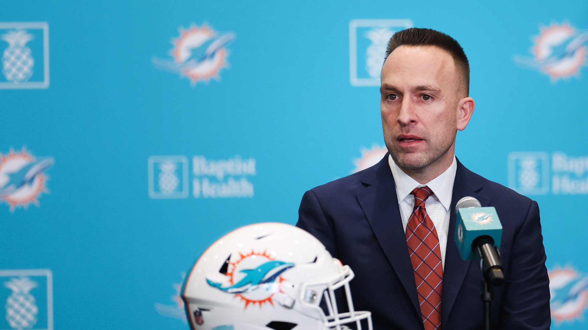 Packers may add ex-DC to replace Jeff Hafley as the exodus grows.