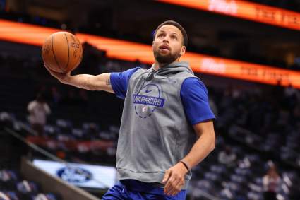 Steph Curry Pays Respect to a Tennis Legend in an Exceptional Way