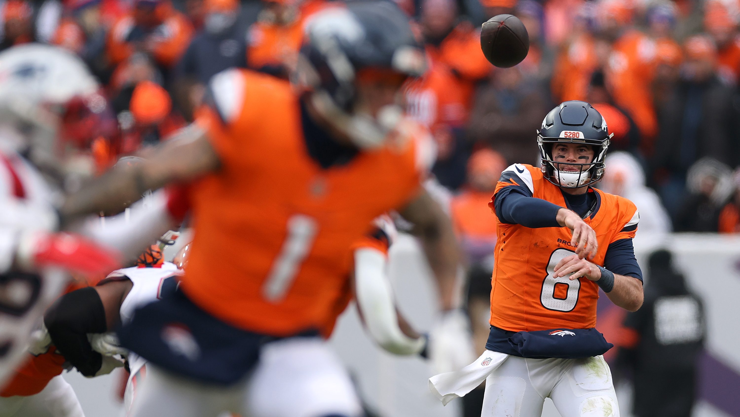 Early 4th down call costs Broncos a Super Bowl berth 🏈😮