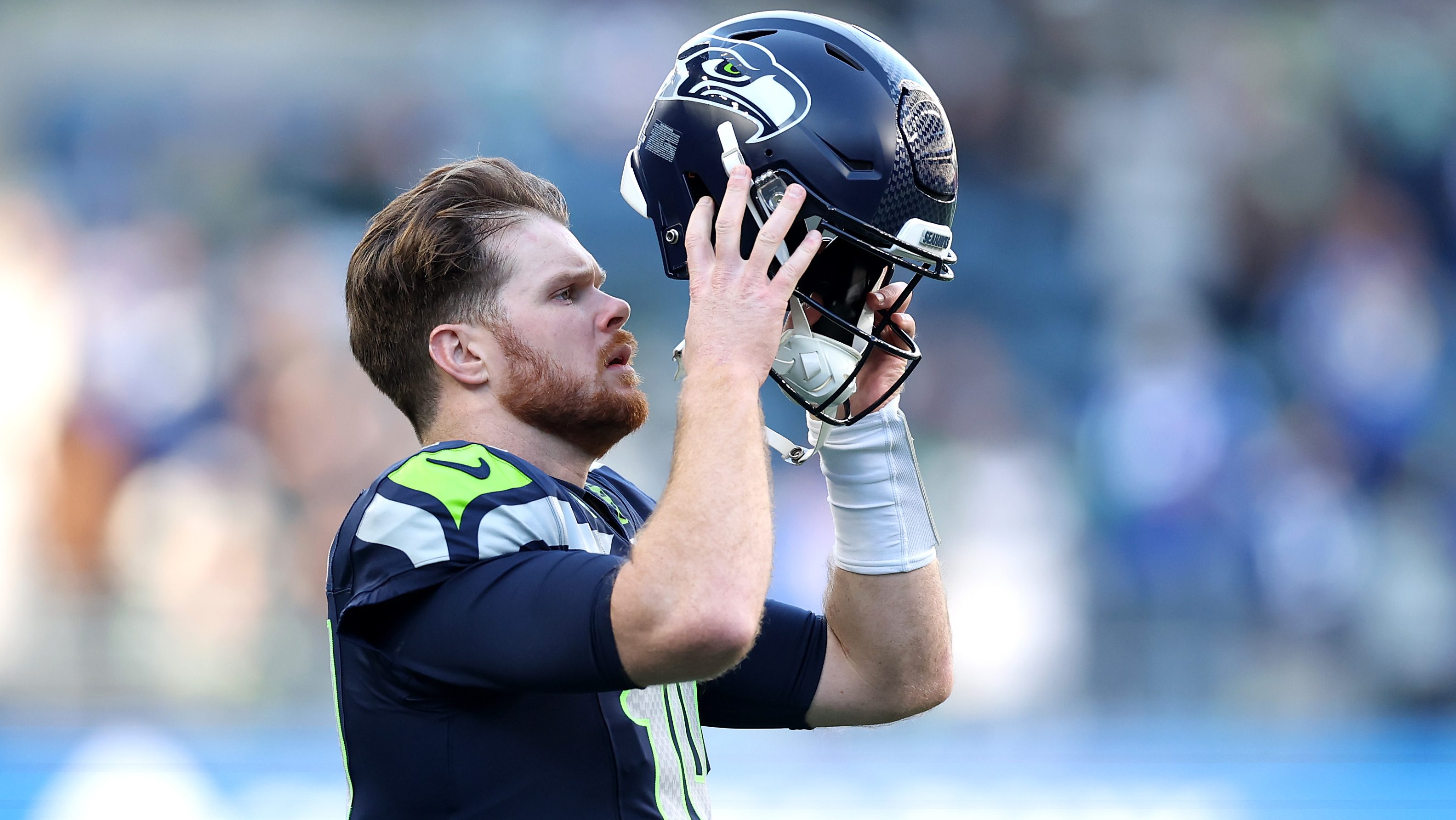 Seahawks coach explains Sam Darnold change after NFC title win 🏈✨