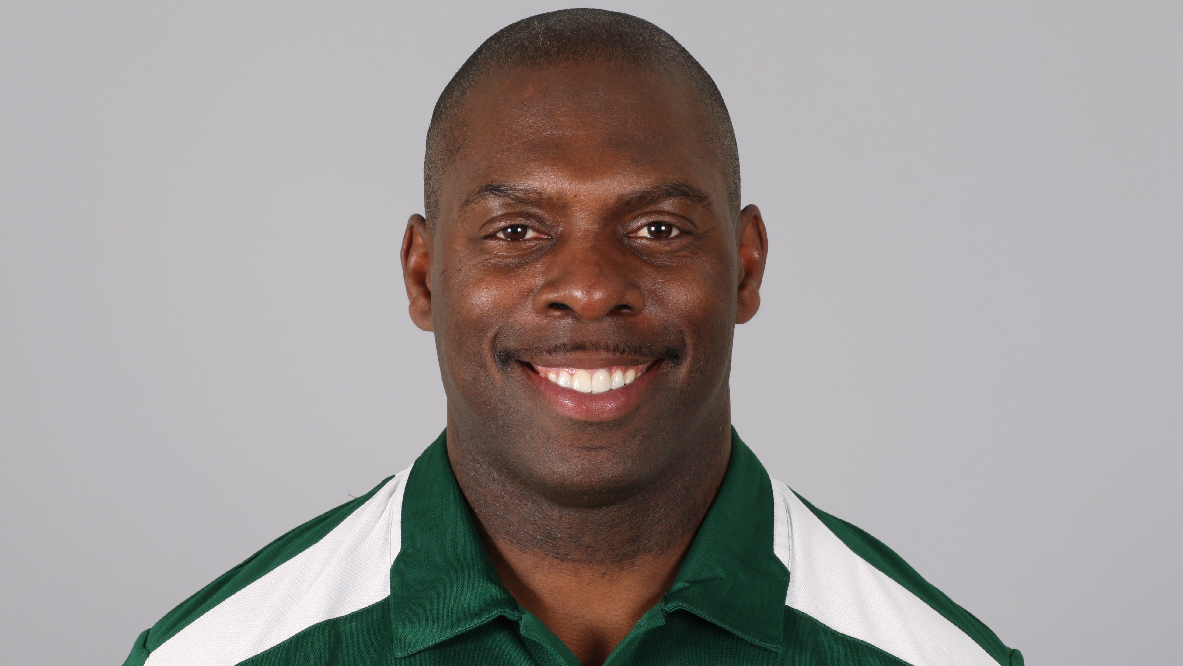 Jets’ 6-year coach reportedly interviewing for Bills HC job 🏈