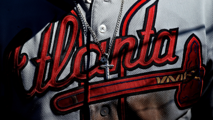 Braves Sign Former Diamondbacks Pitcher to Minor League Deal