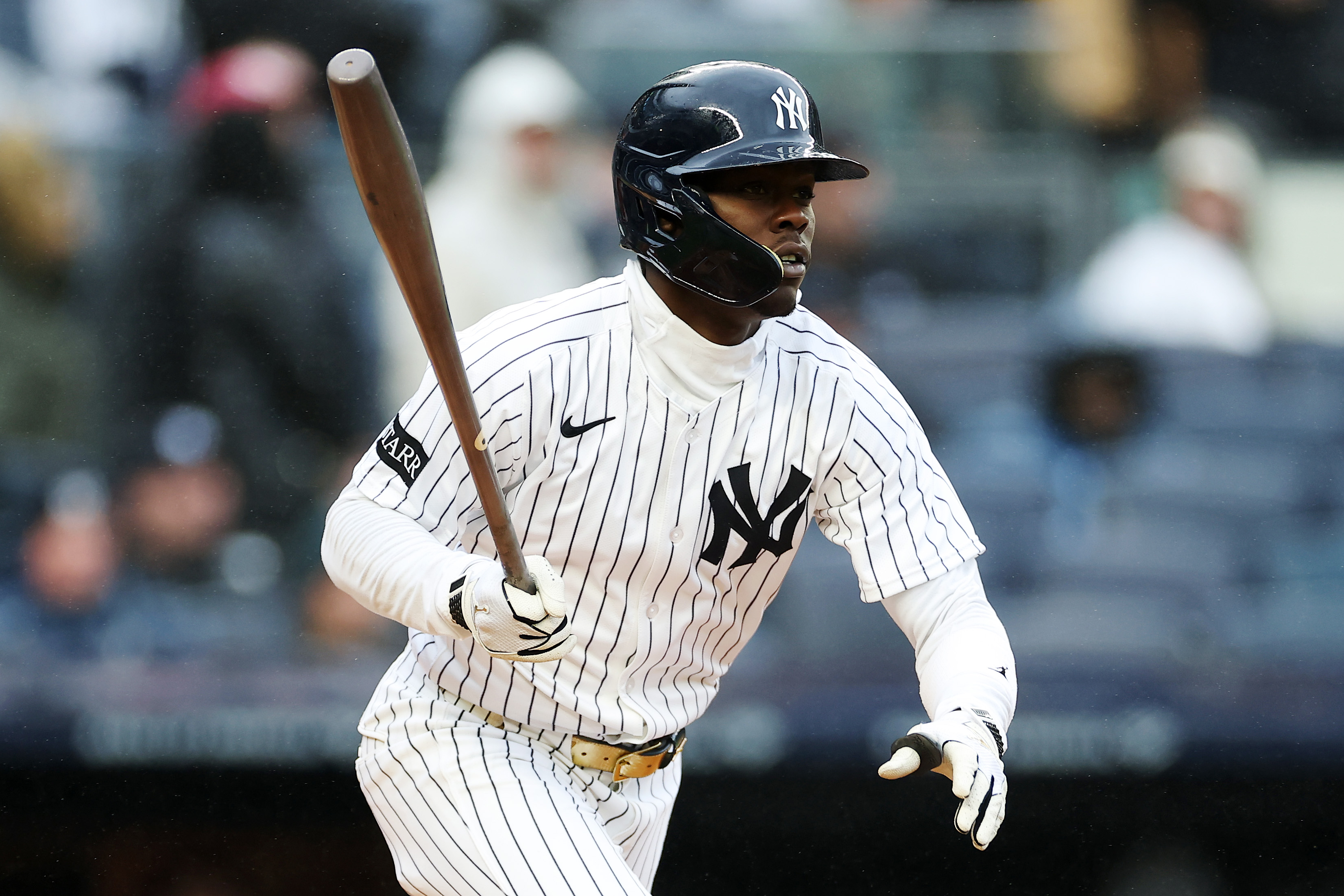 Mock Trade Idea Has Yankees All Star Second Baseman Traded To