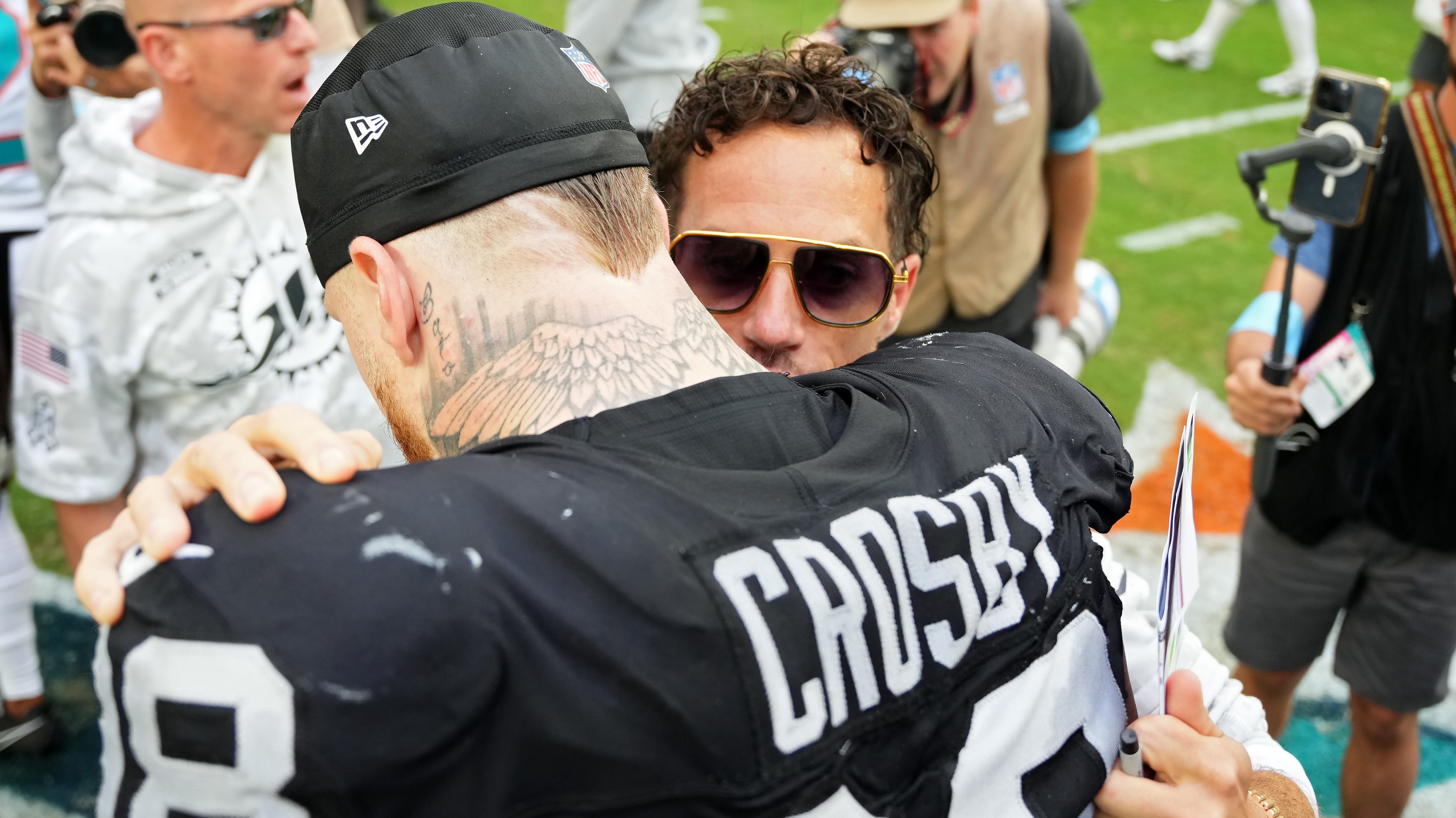 Raiders get key Mike McDaniel update amid latest news 🗞️