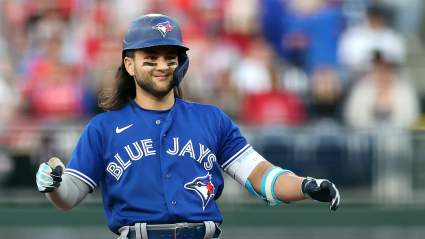 Phillies Considered “Overwhelming Favorites” to Sign Blue Jays Star Infielder