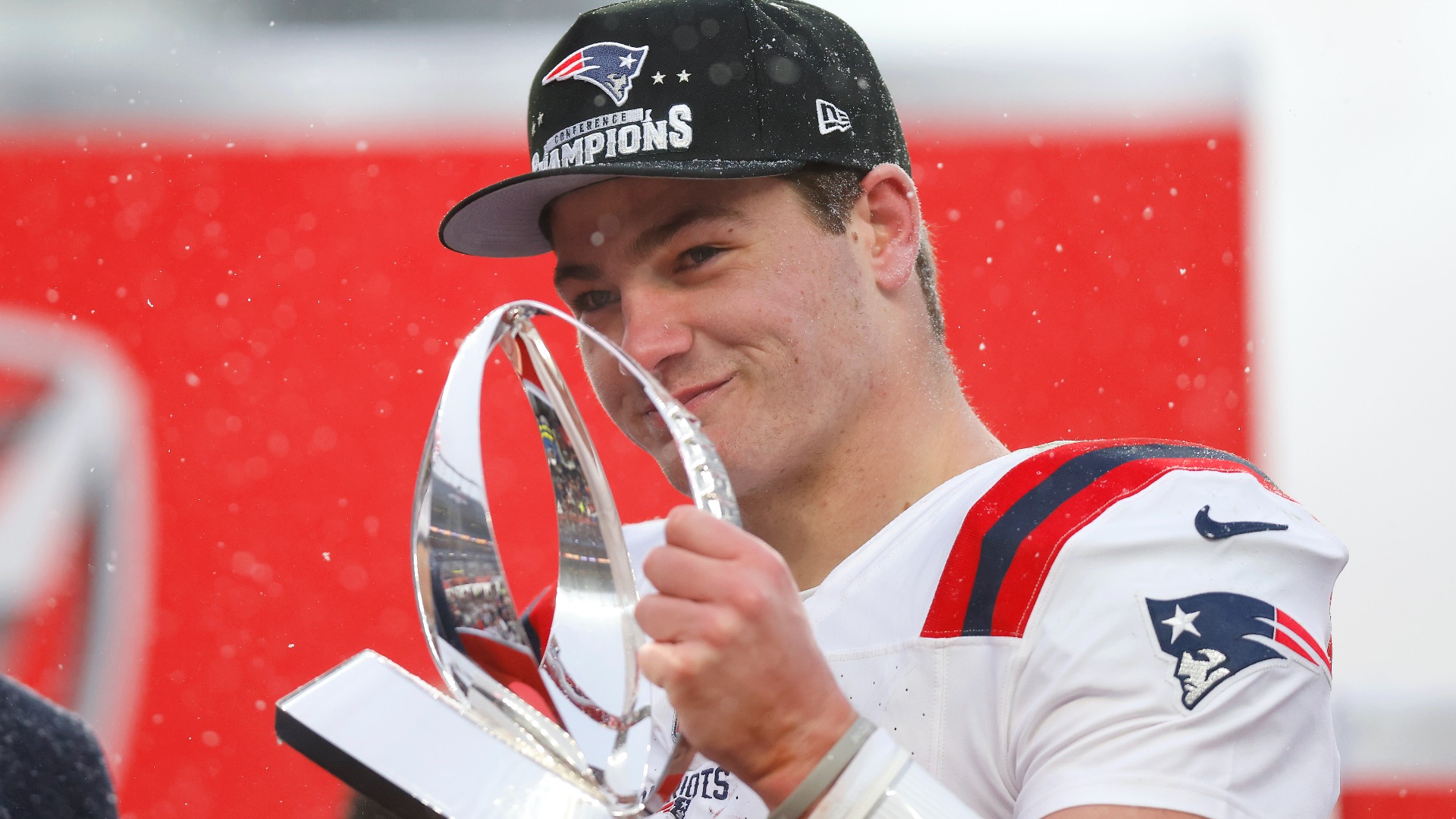 Seahawks land massive Drake Maye take before the Super Bowl 🏈💬