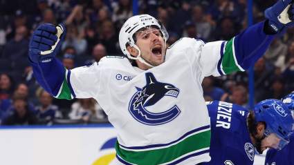 Canucks Reward Young Forward with Extension