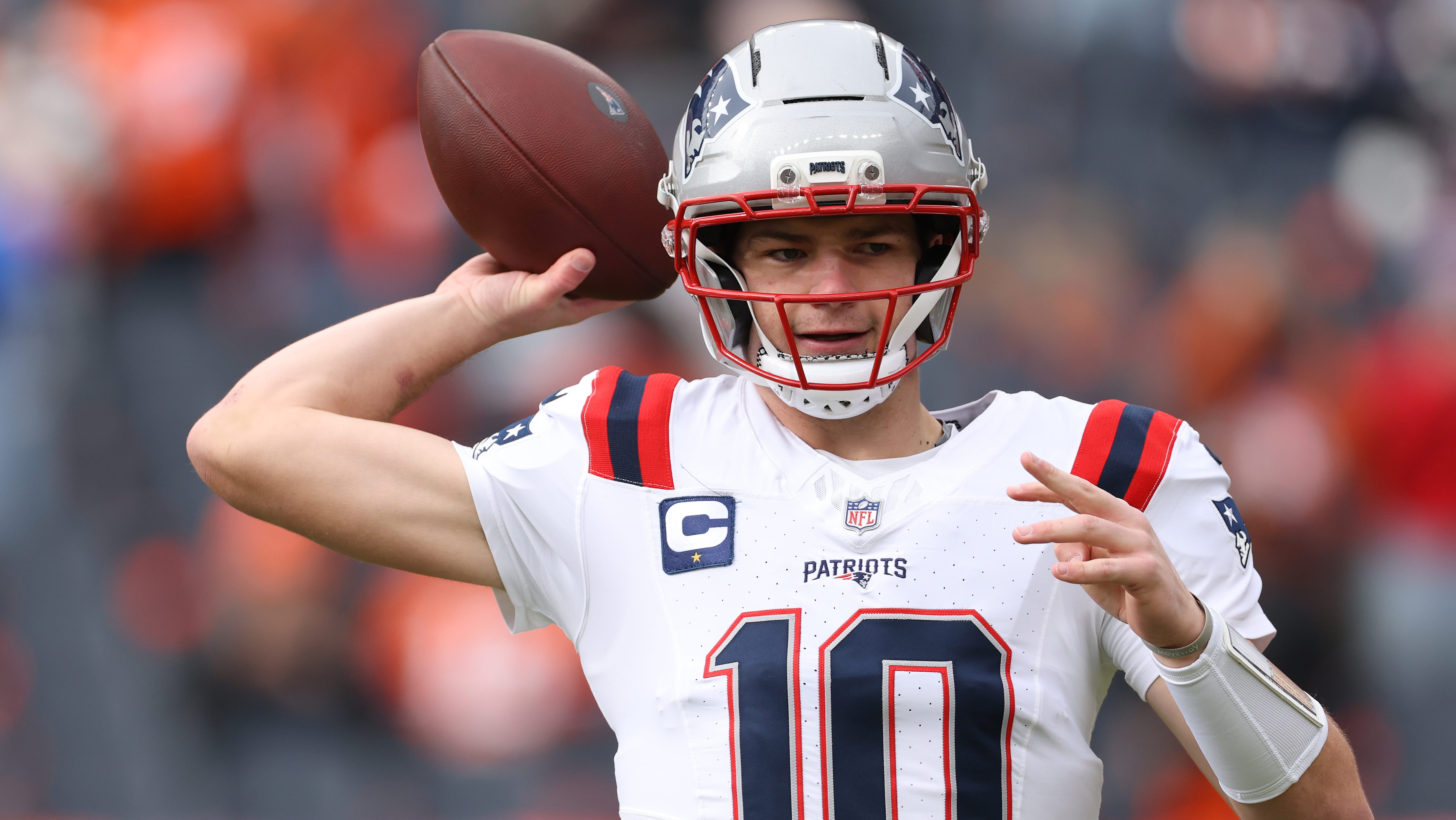 Patriots’ Drake Maye sends heartfelt message to Seahawks’ Sam Darnold.