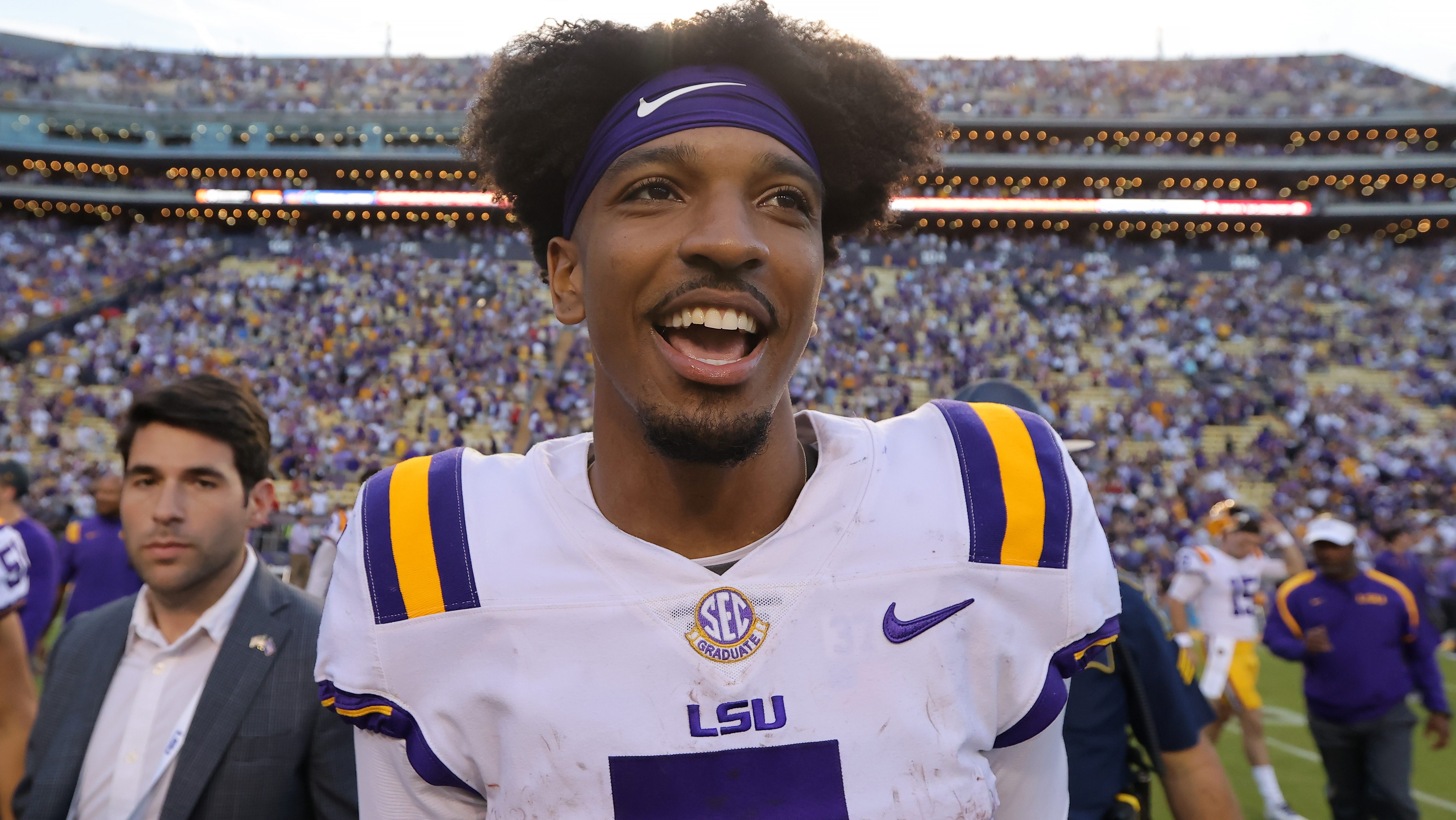 Commanders urged to reunite Jayden Daniels with his LSU WR via trade.