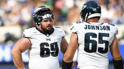 Eagles Receive Worrying Landon Dickerson Update Amid Lane Johnson News