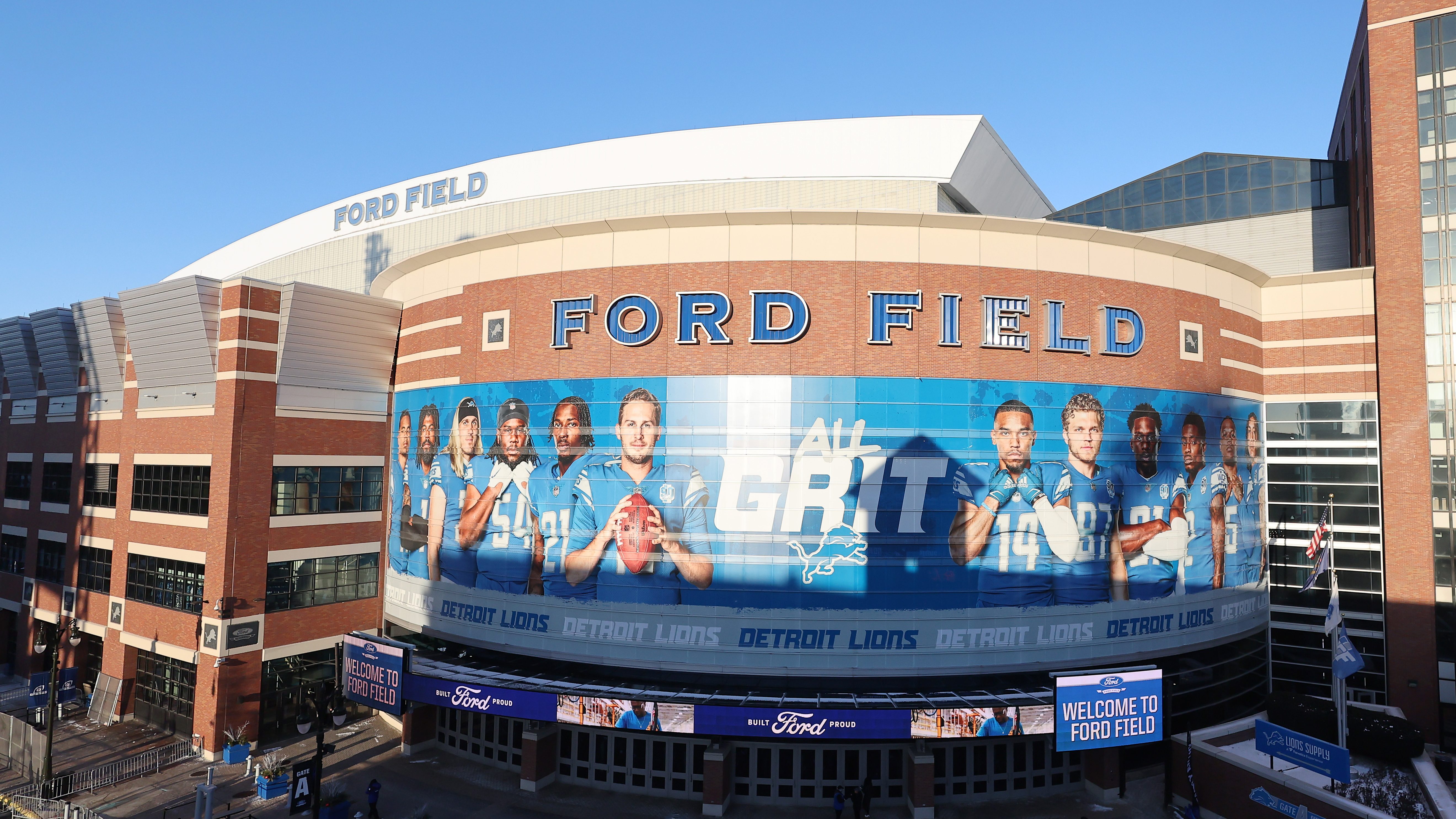 A 0M lawsuit over the DK Metcalf incident now targets Ford Field.