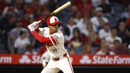 Brewers Sign Former Angels 1st-Round Pick to Add Outfield Depth Before Spring Training