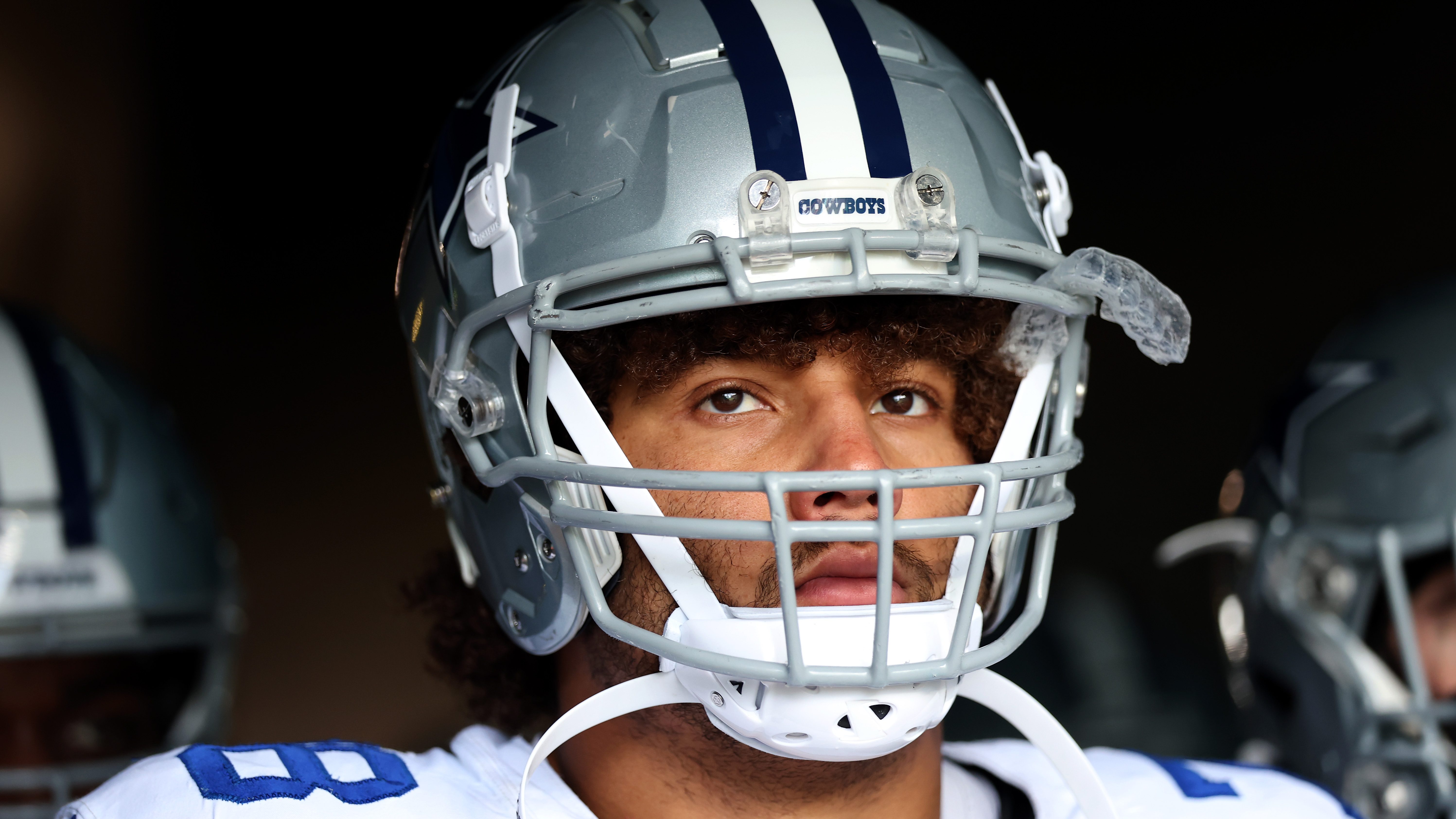 Cowboys urged to take a wait-and-see approach with a 17-game starter.