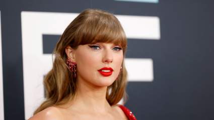 Taylor Swift Drops News Amid Travis Kelce’s Retirement Decision