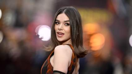 Bills QB Josh Allen’s Wife Hailee Steinfeld Drops Pregnancy News