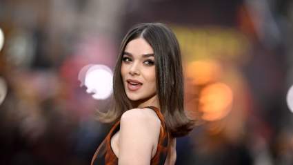 Bills QB Josh Allen’s Wife Hailee Steinfeld Makes Rare Confession