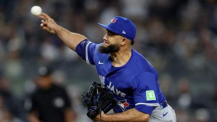 Blue Jays Get Disappointing Prediction on High-Leverage Reliever as Camp Opens
