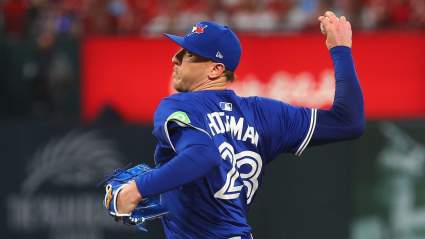Blue Jays Predicted to Replace Jeff Hoffman With 100 MPH Righty as Closer