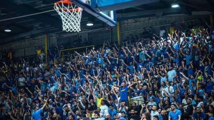 Armenian Guard Drops League Record 84 Points In Game