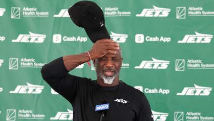 Jets HC Aaron Glenn Caught Sleeping in Viral NFL Combine Moment