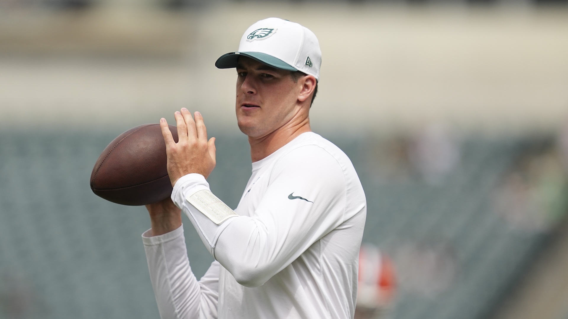 Stealers urged to trade rising defensive star for backup QB