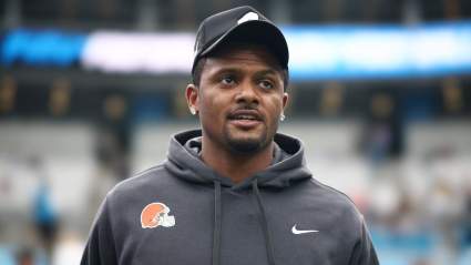 Deshaun Watson Gets Positive Outlook as Browns Search For Quarterback