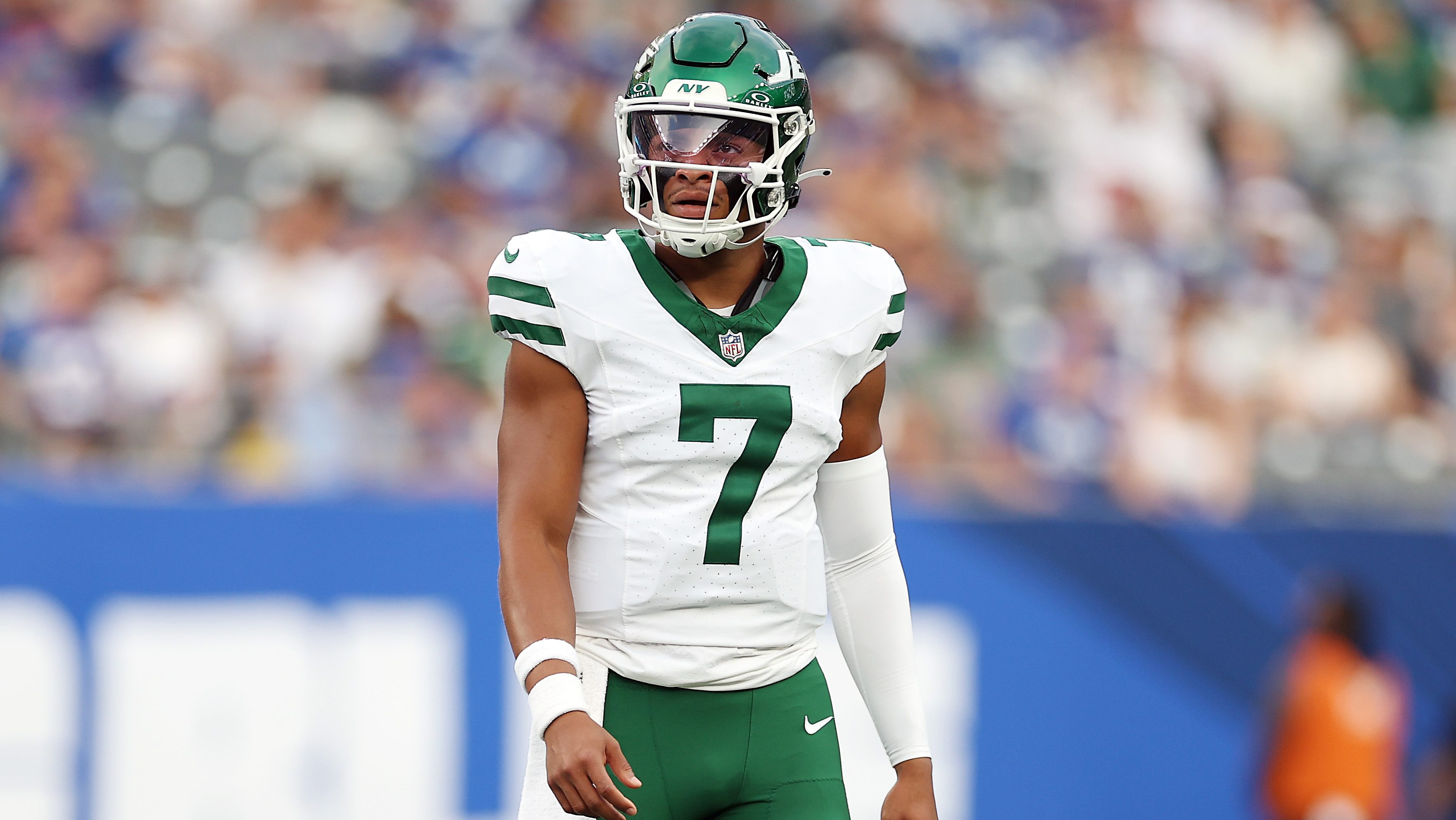 Jets predict QB Justin Fields cut after disastrous season: insider — an informative take.