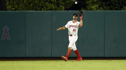2-Time Dodgers World Series Champion Chris Taylor Re-Signs With Top Rival