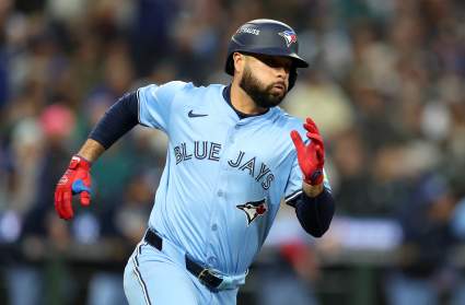 Ex-Blue Jays Infielder Takes Shot At Yankees in Recent Statement with Red Sox