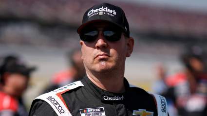 Multi-Car Wrecks Take Out NASCAR Contenders in Atlanta