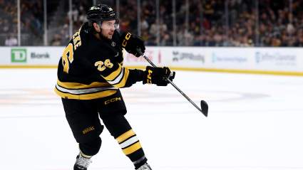 Oilers Trade Pitch Lands 6-Foot-3 Bruins Defenseman