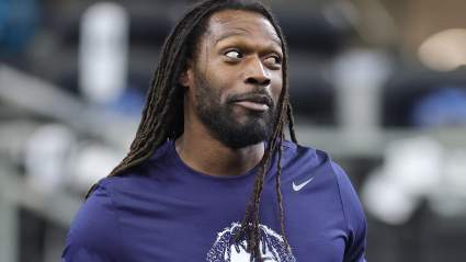 Cowboys Make Surprise Statement on Re-Signing Jadeveon Clowney