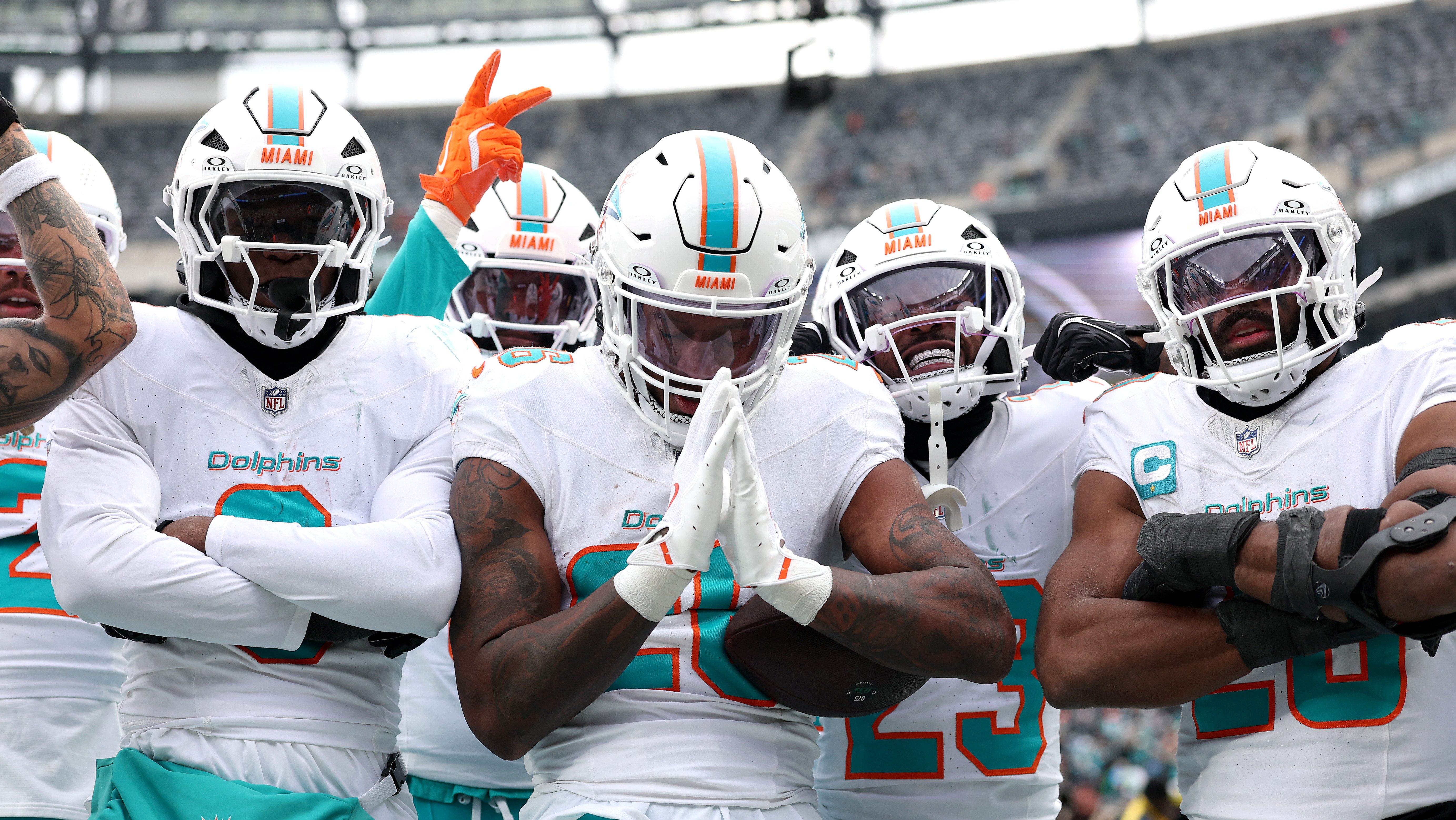 Super Bowl champ eyes signing with the Miami Dolphins