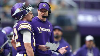 Vikings, 10-Time Pro Bowl QB Share Mutual Interest in Teaming Up: Report