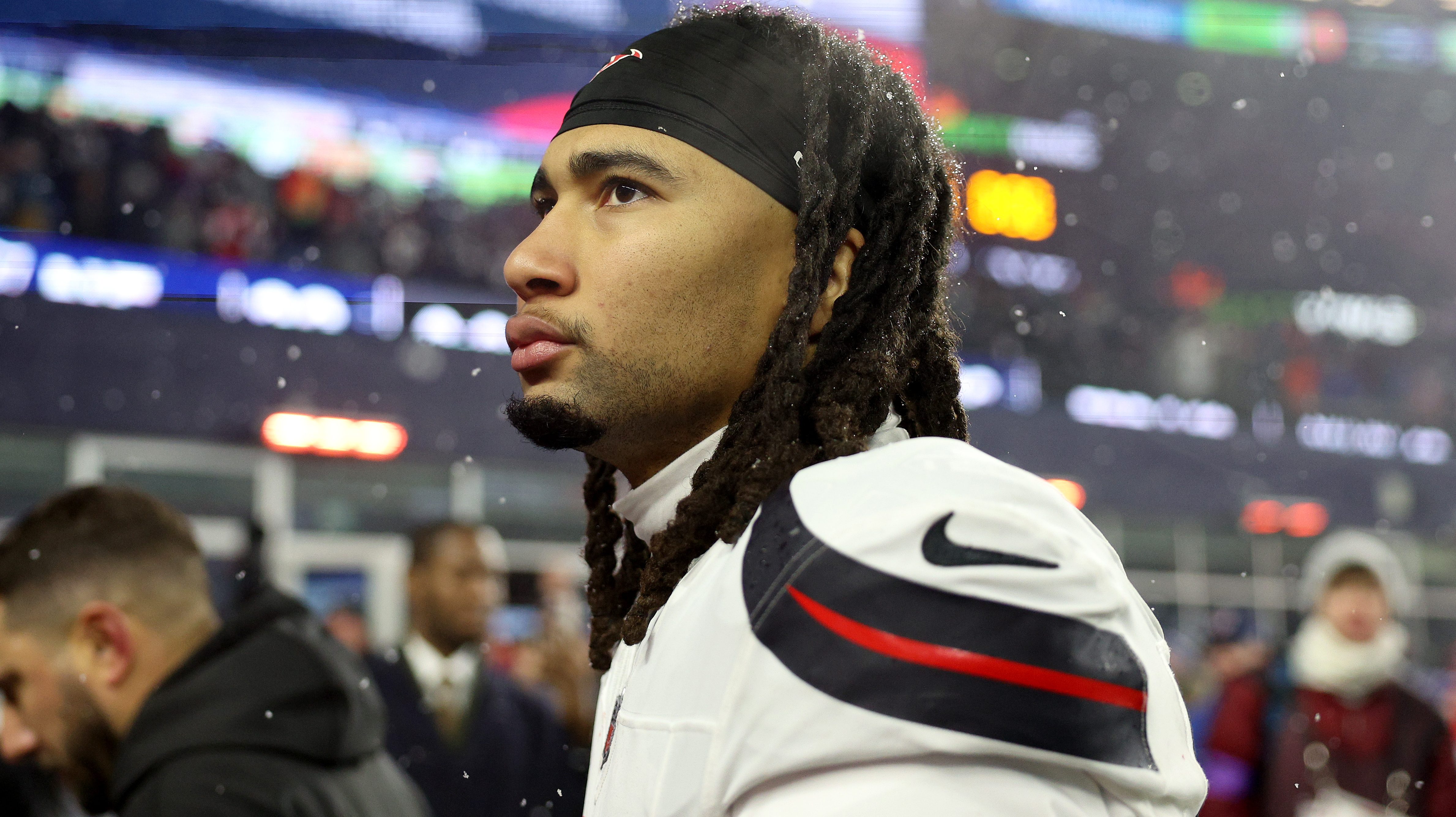 Steelers–Texans swap: Former ROY heads to Pittsburgh 🏈✨