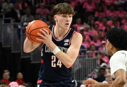 UConn Star Braylon Mullins’ Girlfriend Kylee is ‘Comfort’ to Freshman