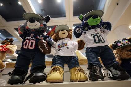 Patriots Fans Call Out Fanatics For Lack Of Super Bowl Merch In Stock