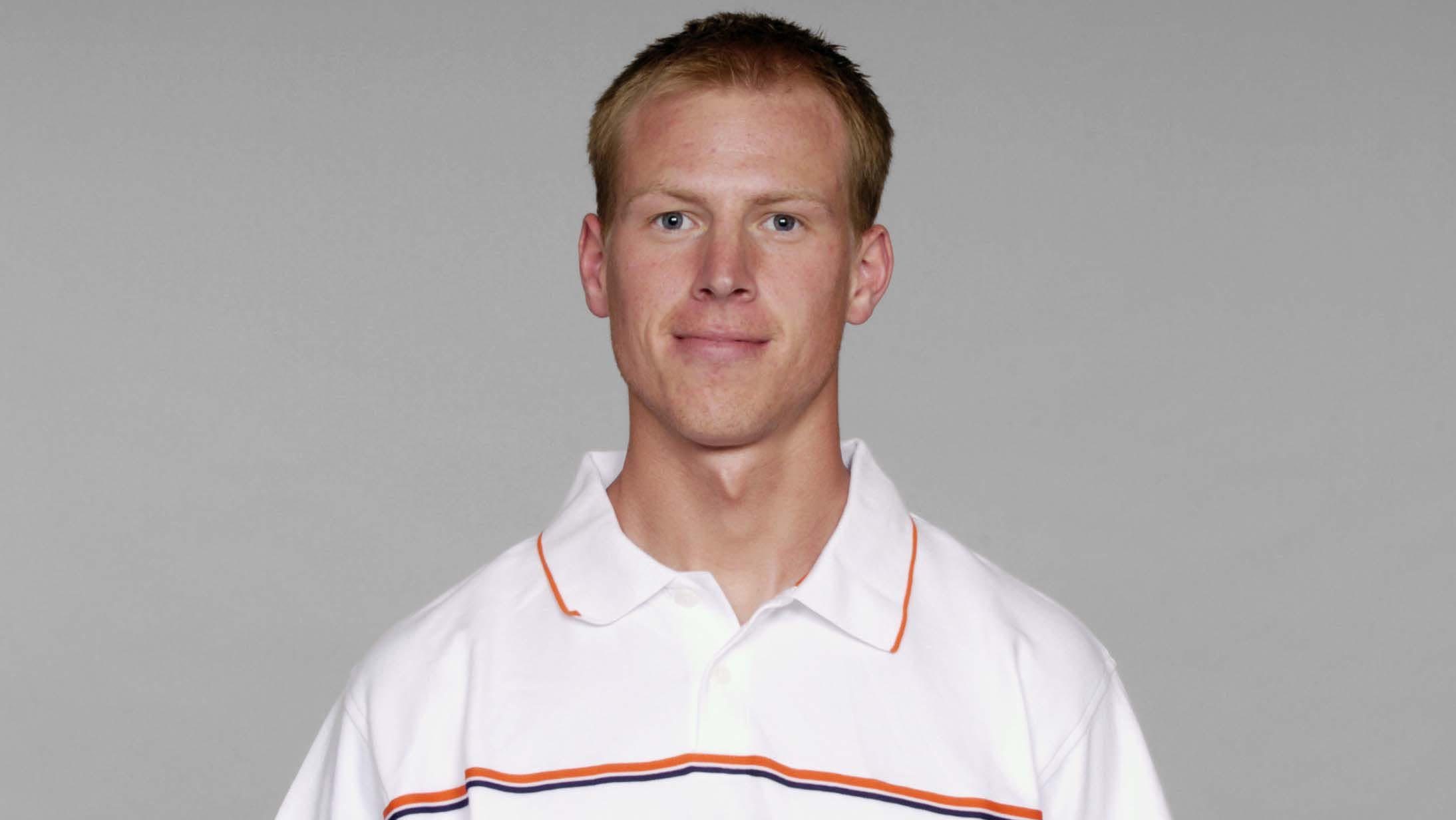 Jets hire Dolphins coordinator’s brother, reuniting with the former coach.