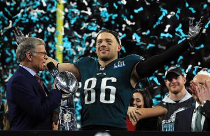 Ex-Eagles Legend Zach Ertz Resurfaces Amid Dallas Goedert Uncertainty
