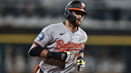 Orioles’ Slugger Marries Former Dallas Cowboys Cheerleader